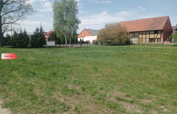 Działka budowlana z gotowym projektem na budowę.