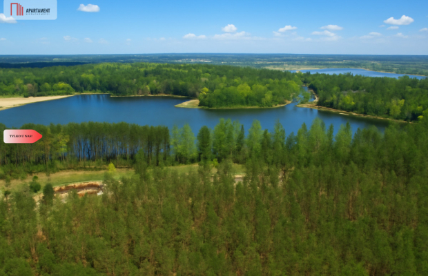 Działki z linią brzegową jeziora pod Toruniem
