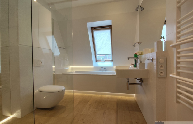 120 m2 własnej przestrzeni w budynku z 2006r
