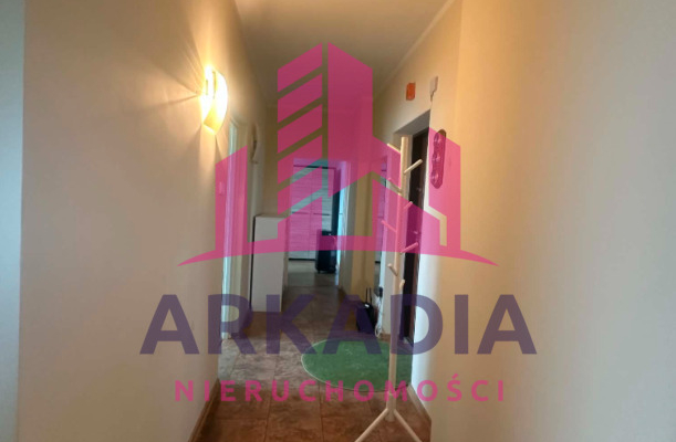 Mieszkanie 69,40 m² z DWOMA GARAŻAMI – Dobrocin