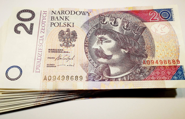 Pozycze pieniadze na procent, udzielam pozyczek prywatnych bez bik