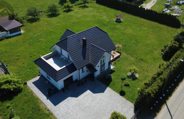 Urokliwy dom w Krzyżowej/ 131,6m2 pow. mieszkalna
