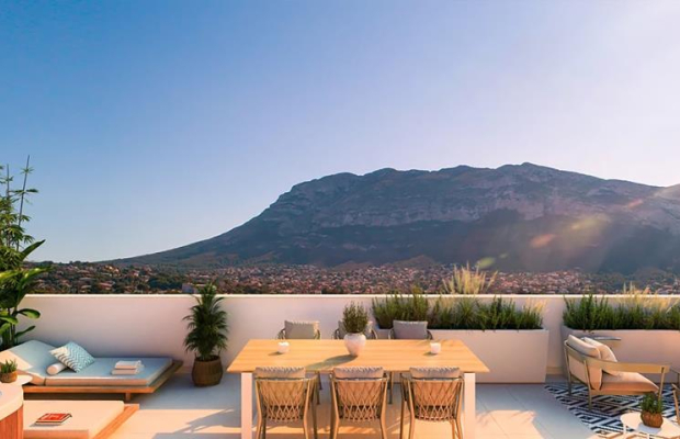 Gotowy penthouse 500 m od plaży w miasteczku Dénia