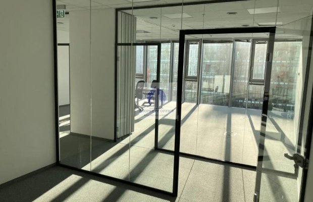 Mokotów: lokal biurowy 461,63m2 do wynajęcia