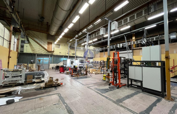 Bielany: lokal magazynowo-produkcyjny 679,99m2 na wynajem