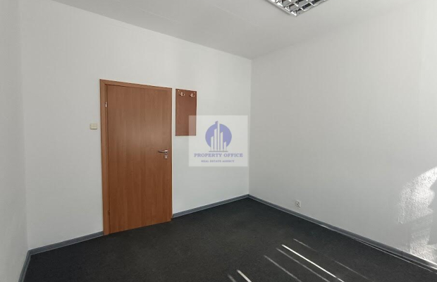 Praga Południe: lokal biurowy 14,30 m2 do wynajęcia