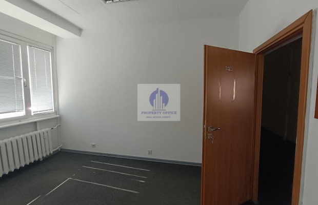 Praga Południe: lokal biurowy 14,30 m2 do wynajęcia