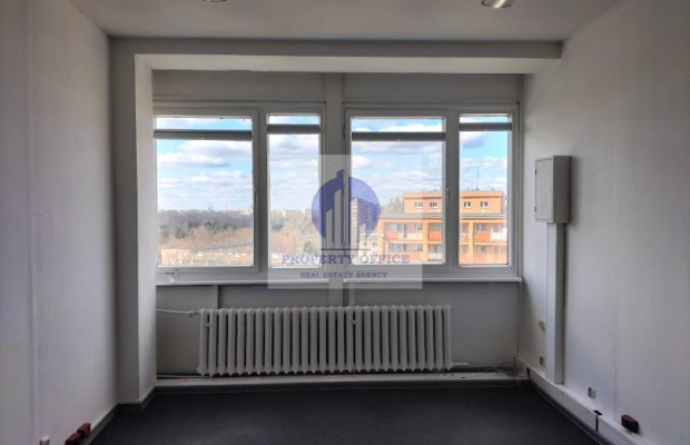 Praga Południe: lokal biurowy 21,30m2 do wynajęcia