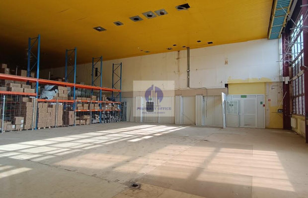 Bielany: magazyn 332,51m2 do wynajęcia