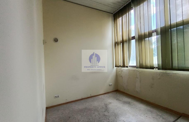 Bielany: magazyn 409 m2 do wynajęcia