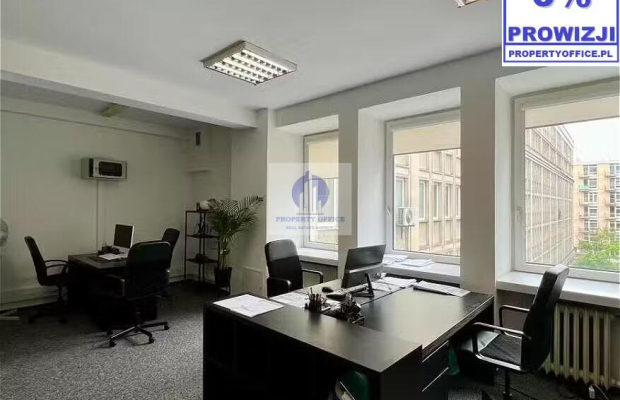 Śródmieście: lokal biurowy 153,42 m2 do wynajęcia