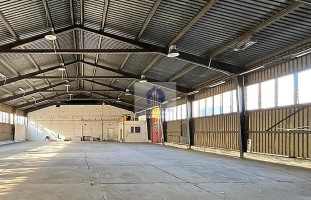 Targówek: lokal biurowo-magazynowy 857,47m2 do wynajęcia