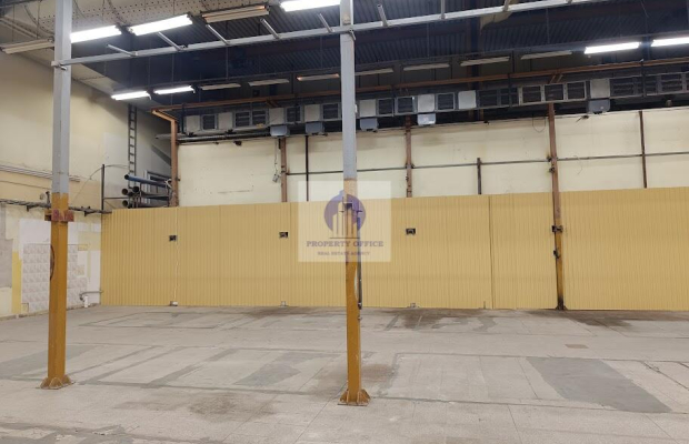 Bielany: magazyn 600,51 m2 do wynajęcia