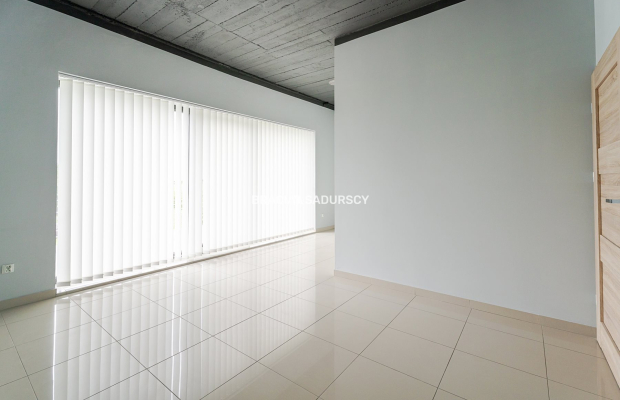 Lokal / usługowy / biurowy / wys. standard budynku