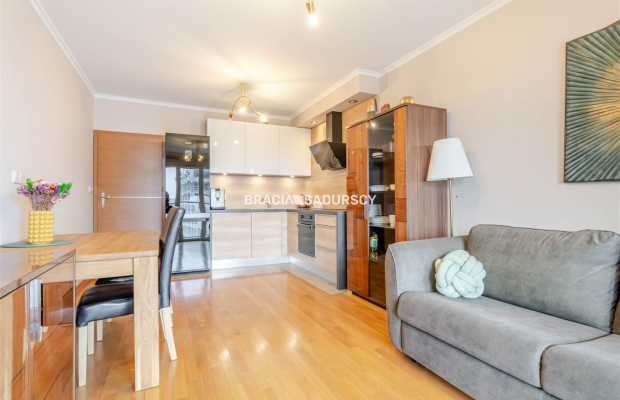 Nowoczesny apartamentowiec w centrum miasta