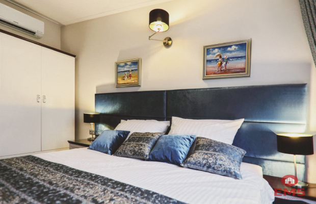 Dwupoziomowy Apartament z Panoramą na Jezioro