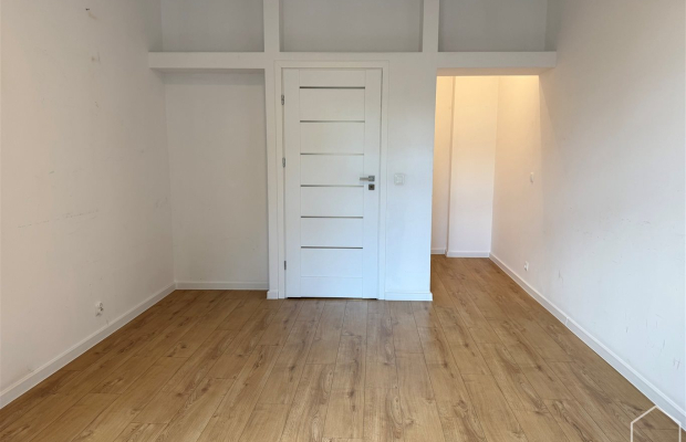 Reprezentacyjny apartament w zabytkowej kamienicy 