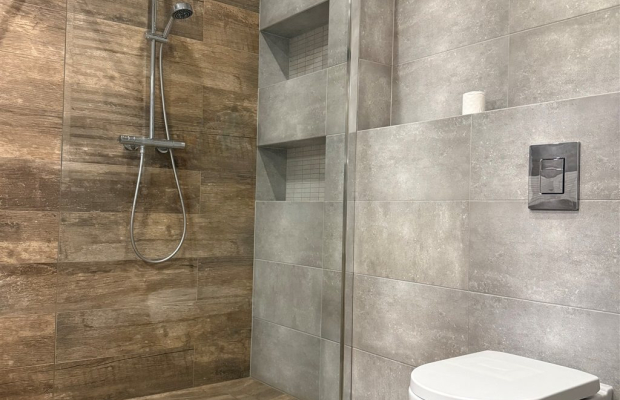 Reprezentacyjny apartament w zabytkowej kamienicy 