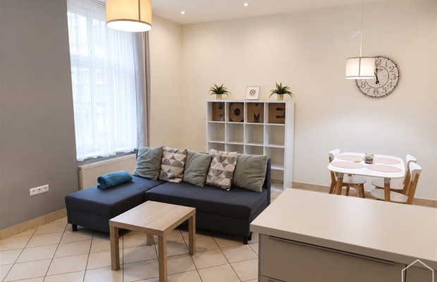 Funkcjonalny apartament w pobliżu Parku Chopina