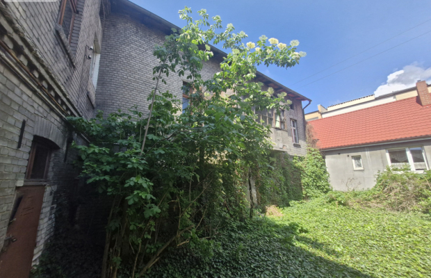 Kamienica pod inwestycję w centrum Nakła