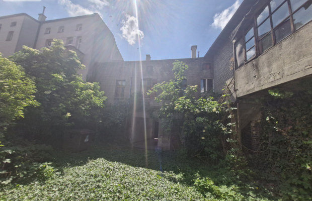 Kamienica pod inwestycję w centrum Nakła