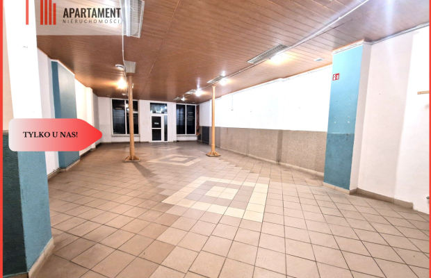 Wynajem lokal handlowo-usługowy w centrum.