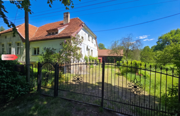 * Dom z duszą! Dawna szkoła pod usługi-Iwno 400 m2