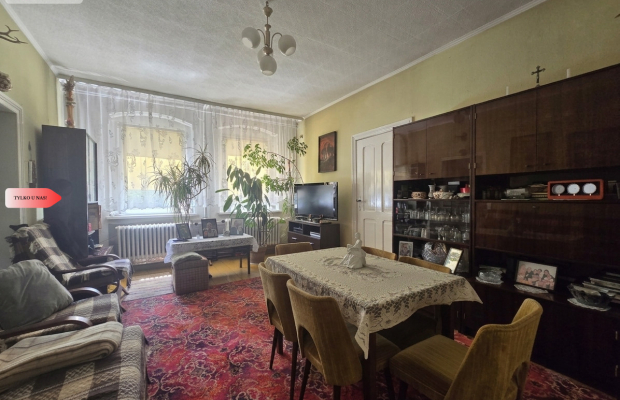 * Dom z duszą! Dawna szkoła pod usługi-Iwno 400 m2