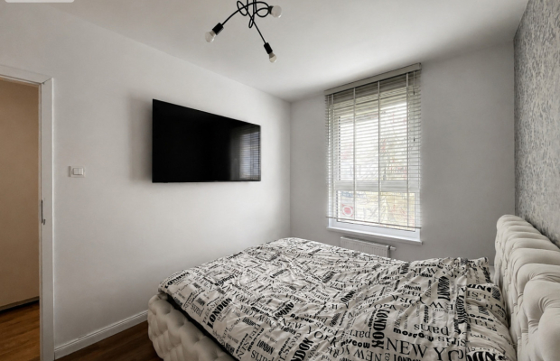 4 pokoje| Balkon| 2 Miejsca Parkingowe|Green Park
