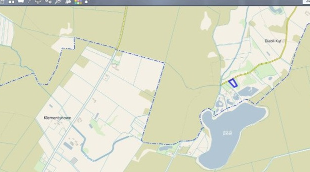 działka o powierzchni 3050 m² z warunkami zabudowy