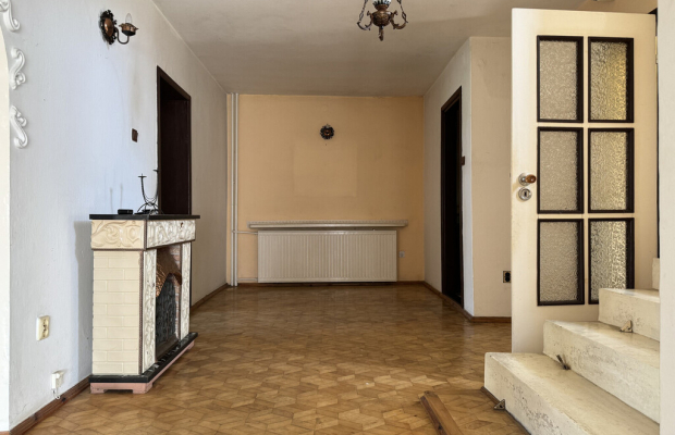 Przestronny dom w dogodnej lokalizacji | Kamyk