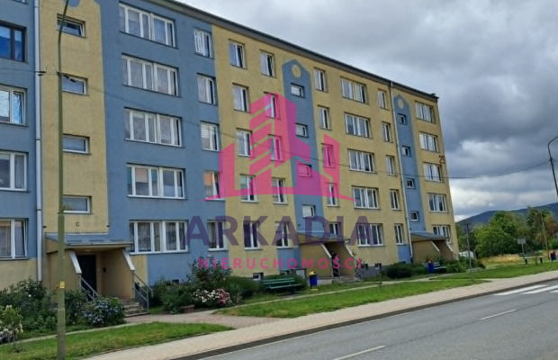 4 pokojowe  mieszkanie 79 m² ,Pieszyce