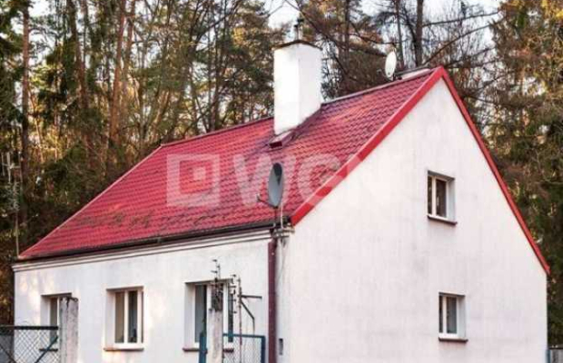 Olsztyn, budynek biurowy, dom mieszkalny, 1102 m2, sprzedam, 1 350 000 zł, netto.  
  
Kompleks budynków pod działalność gospod