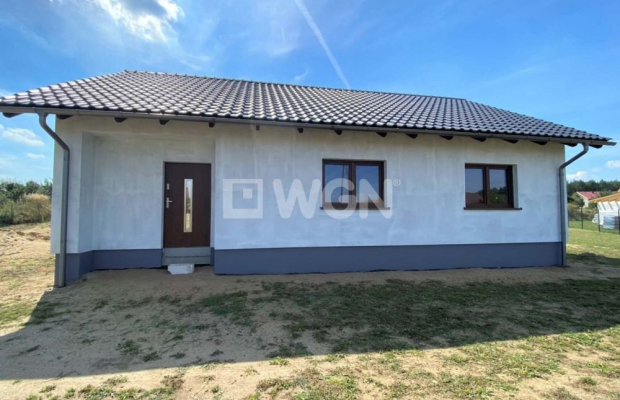 Jakubowo Lubińskie, dom, 4 pokoje, 110 m2 + 40 m2 poddasza użytkowego, działka 12 ar, sprzedam, cena 499 000 zł.  
  
Na sprzed