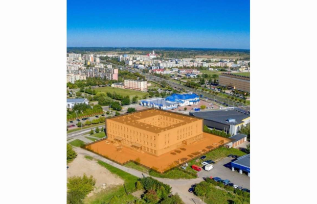 Suwałki, budynek biurowo - usługowy, 5 441 m2, działka 6 379 m2, sprzedam, 2 880 000 PLN netto.  
  
Na sprzedaż budynek biurow