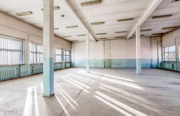 Pyrzyce, kompleks budynków, 1490 m2, sprzedam, 1 190 000 PLN netto.  
  
Kompleks budynków na mieszkania lub hotel, 30 km od Sz