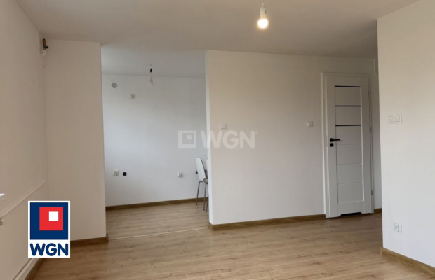 Sprzedam, Głogów, mieszkanie 28m2, 215 000zł 
 
Oferujemy na sprzedaż kawalerkę w Głogowie przy ulicy Przemysłowej. 
 
Nierucho