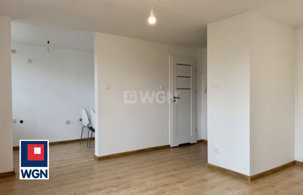 Sprzedam, Głogów, mieszkanie 28m2, 215 000zł 
 
Oferujemy na sprzedaż kawalerkę w Głogowie przy ulicy Przemysłowej. 
 
Nierucho