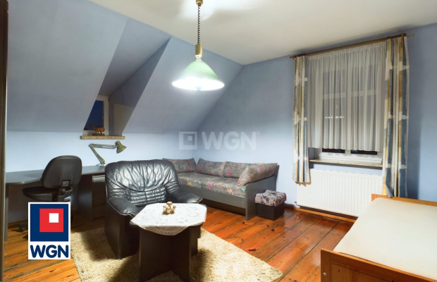 Przemków, dom, rezydencja, willa, 6 pokoi, 300 m2, sprzedam, cena 599 000 zł.  
  
Przedmiotem sprzedaży jest zadbany i stylowy