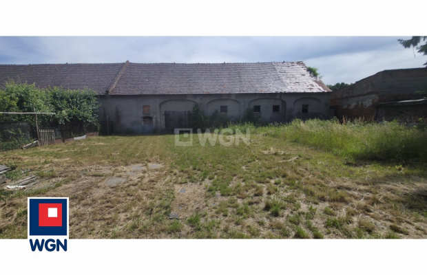 Buczyna, gmina Radwanice, dom, działka 0,60 ha, sprzedam, 450 000 zł.  
  
Zapraszam do zapoznania się z ofertą sprzedaży domu 