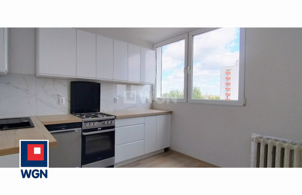 Lubin, mieszkanie, 2 pokoje, 44,3 m2, balkon, sprzedam 350 000 zł.

Na sprzedaż mieszkanie 2 pokojowe, na 4 piętrze w bloku, ul