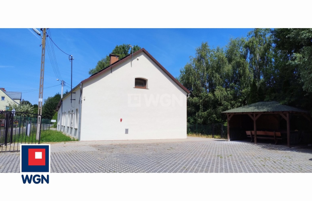 Sucha Górna, dom, 9 pokoi, 220 m2, działka 909 m2, sprzedam, cena 1 150 000 zł.  
  
Na sprzedaż budynek wolnostojący o powierz