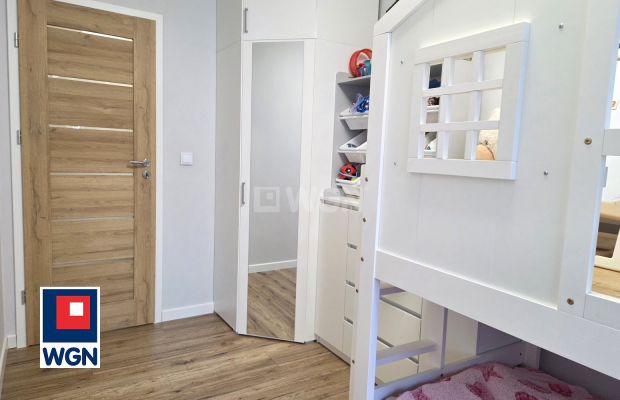 Legnica, mieszkanie, 2 pokoje + salon z kuchnią, 53,90 m2, sprzedam, 480 000 zł. 
 
Na sprzedaż mieszkanie przy ul. Marsa na 2 