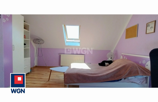 Sobin, dom, 5 pokoi, 155,75 m2, działka 952 m2, sprzedam, cena 1 150 000 zł. 
 
Na sprzedaż dom wolnostojący 155,75 m2 powierzc