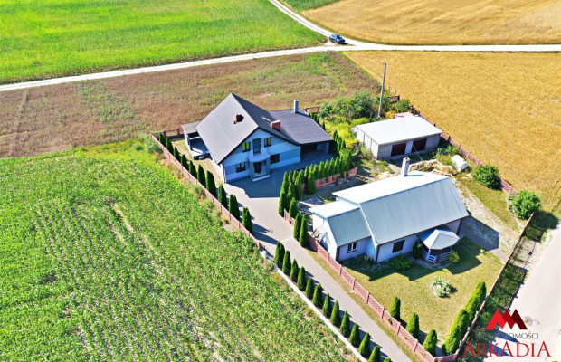 Pięny Dom z 2019 roku  /Holendy Bytońskie