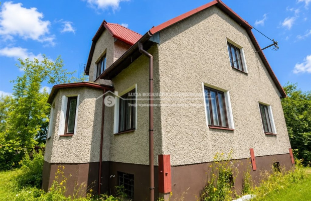 Dom z dużą działką budowlaną 2 994 m² — Kaniów, ul. Mirowska 24 

 Nieruchomość z potencjałem inwestycyjnym w spokojnej części 