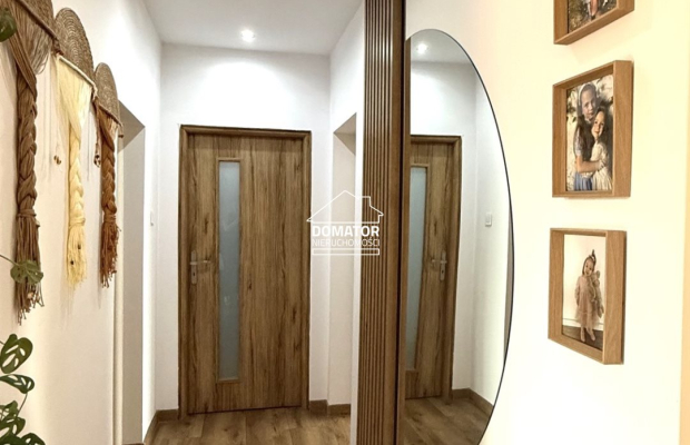 Dom 110 m2, dwa mieszkania, Osiedle Jary