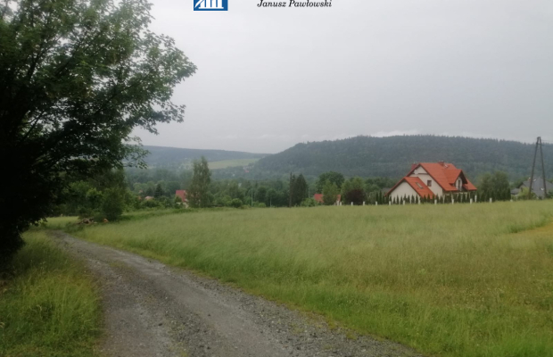 Działka budowlana 13ar, Szczytna