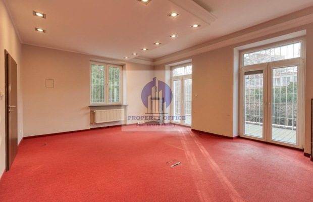 Saska Kępa: willa biurowa 476m2 do wynajęcia