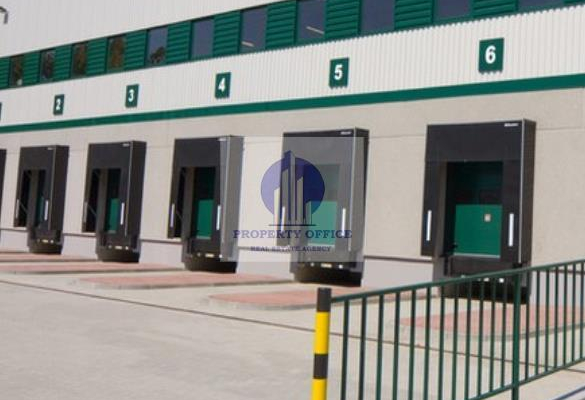 Białołęka: magazyn 1800 m2